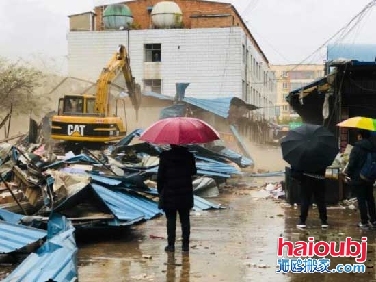 昆明黃土坡舊貨市場(chǎng)搬家搬遷后建設(shè)成為綠地.jpg 昆明黃土坡舊貨市場(chǎng)搬家搬遷后建設(shè)成為綠地.jpg